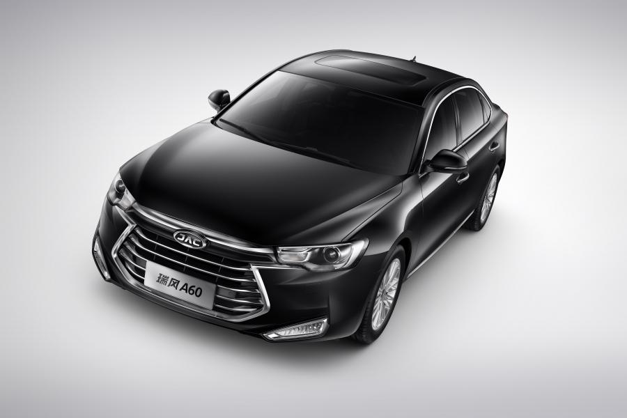  JAC Refine A60 2016 года  (фото 4 из 5)